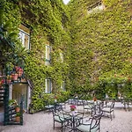 As Janelas Verdes - Heritage Collection - Riverside Hotel