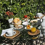 As Janelas Verdes - Heritage Collection - Riverside Hotel 4*