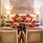 As Janelas Verdes - Heritage Collection - Riverside Hotel 4*