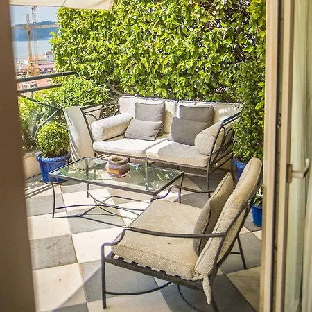 As Janelas Verdes - Heritage Collection - Riverside Otel 4*