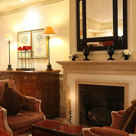 As Janelas Verdes - Heritage Collection - Riverside Отель 4*