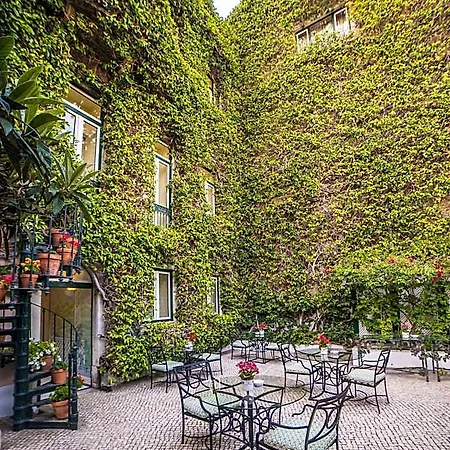 As Janelas Verdes - Heritage Collection - Riverside Hotel 4*