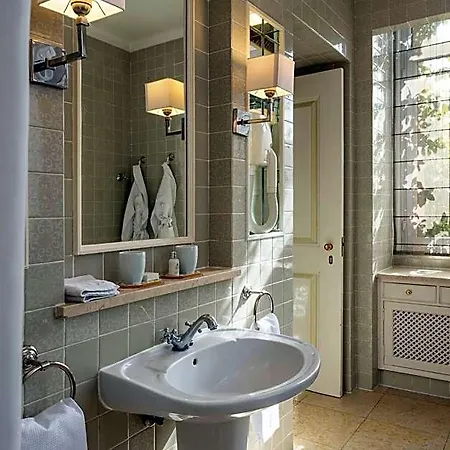 As Janelas Verdes - Heritage Collection - Riverside Hotel Lisboa