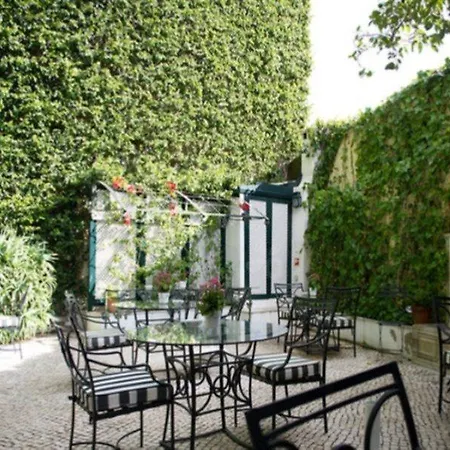 מלון Heritage As Janelas Verdes Inn - Riverside ליסבון
