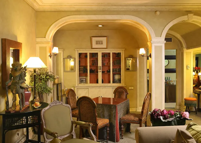 As Janelas Verdes - Heritage Collection - Riverside Hotell 4*