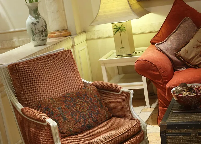 Hotell As Janelas Verdes - Heritage Collection - Riverside 4*