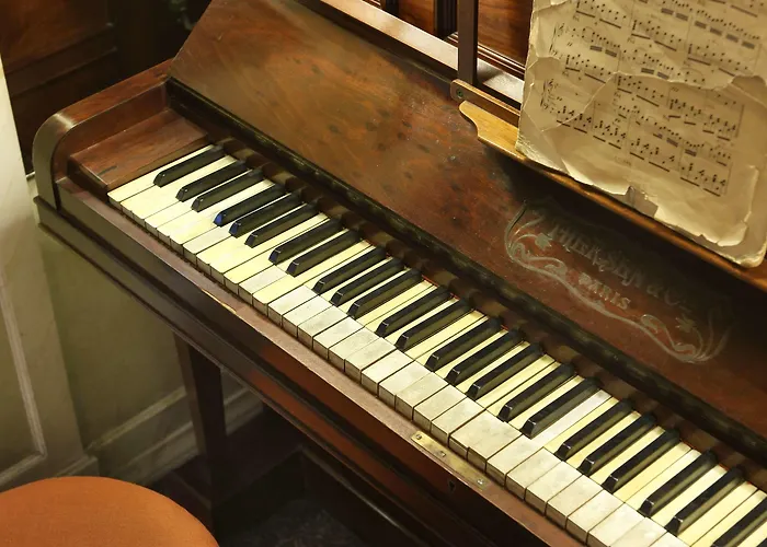 Hotell As Janelas Verdes - Heritage Collection - Riverside 4*